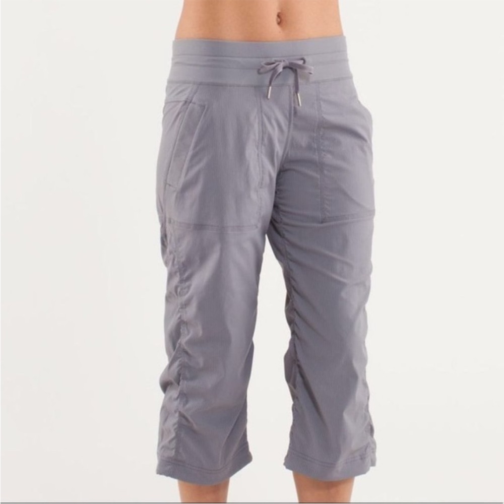 lululemon athletic pants size 6